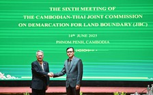 Thái Lan nói có tiến triển trong đàm phán biên giới, Campuchia chuẩn bị đưa dân về