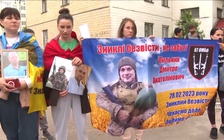 Nga - Ukraine trao trả tù nhân, người thân vẫn ngóng tin binh sĩ mất tích