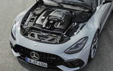 Audi, Mercedes xem xét lại thời điểm ngừng xe xăng, chỉ bán ô tô điện
