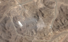 Ảnh vệ tinh tại căn cứ hạt nhân Iran trước và sau vụ tấn công