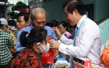 Phiên chợ 0 đồng tại Bệnh viện TP.Thủ Đức: 'Trao yêu thương - Gieo mầm hạnh phúc'