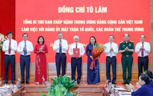 Tổng Bí thư trao quyết định tổ chức bộ máy Cơ quan Mặt trận Tổ quốc Việt Nam