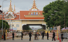 Quân đội Thái Lan đóng biên, Thủ tướng Campuchia đáp trả