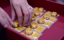 Giá vàng hôm nay 24.6.2025: Vàng thế giới giảm mạnh, trong nước bất động ngày thứ 2