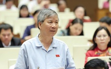 'Thi cấp 1, cấp 2 rất khó nhưng thi lên thạc sĩ, tiến sĩ lại dễ?'