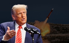 Ông Trump trò chuyện với nữ phóng viên Ukraine, hứa tìm thêm tên lửa Patriot