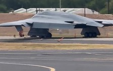 Oanh tạc cơ B-2 mồi nhử của Mỹ hạ cánh khẩn tại Hawaii?