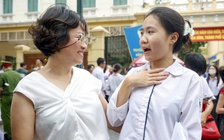Thí sinh Hà Nội vui buồn lẫn lộn sau bài thi môn toán