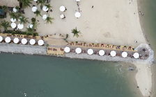 Bé trai mất tích khi tắm biển ở Hạ Long