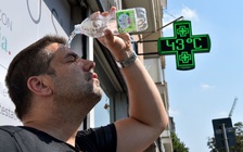 Châu Âu báo động trước nắng nóng nguy hiểm