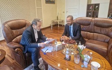 Mỹ, Iran tranh cãi về làm giàu uranium