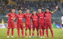 Văn Quyết cùng Lê Huỳnh Đức, Phạm Văn Quyến tỏa sáng: Đánh bại dàn huyền thoại M.U