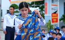 Học kỳ quân đội ươm mầm yêu nước tại Vùng 2 Hải quân