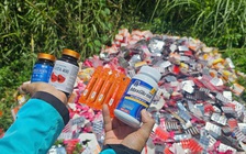 Hàng ngàn hộp, lọ, vỉ thuốc, thực phẩm chức năng bị đổ trộm ở Bình Chánh