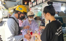 Sinh viên làm thêm dịp hè: Mức lương cao coi chừng điều này...