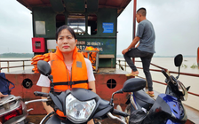 Ngày đầu cán bộ thủ đô vượt sông Hồng về xã đảo vận hành chính quyền địa phương 2 cấp