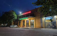 Chỉ 2 khách mua vé, chuyến tàu Đông Hà - Đồng Hới đưa đón cán bộ tạm hoãn