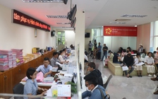 Người dân TP.HCM 'sướng' khi ngồi máy lạnh làm thủ tục hành chính