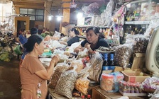 Hà Nội sẽ cấm túi ni lông khó phân hủy ở chợ