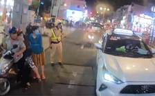 CSGT TP.HCM đón taxi, mở đường đưa người đi cấp cứu: Người dân phản ứng bất ngờ