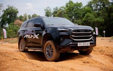 SUV 7 chỗ: Isuzu mu-X chưa làm nên chuyện, Ford Everest vẫn ‘một mình một chợ’