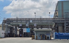 TP.HCM: Xỉ thép nhà máy bay ra môi trường gây bụi mù mịt, dân thở không nổi