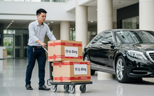 Cựu cán bộ TAND tối cao nhận 2 thùng carton chứa 20 tỉ để lừa 'chạy án'