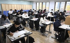 Bắt giáo viên và phụ huynh cùng đột nhập vào trường trộm đề thi tại Hàn Quốc