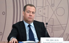 Ông Medvedev cảnh báo phương Tây