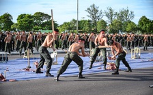 Mãn nhãn với màn biểu diễn võ thuật trong lễ ra quân của Công an tỉnh Gia Lai