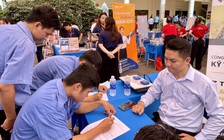 Doanh nghiệp Nhật mời sinh viên đi ăn trưa để… tuyển dụng