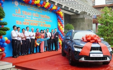 Yến sào Khánh Hoà trao thưởng xe ô tô cho khách hàng ở Cà Mau