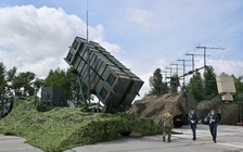 Mỹ tìm cách đẩy nhanh việc chuyển Patriot cho Ukraine, Úc gửi xe tăng