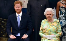 Tiết lộ sự thật về rạn nứt giữa Hoàng tử Harry và cố Nữ hoàng Elizabeth II