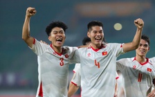 Hàng thủ cao trên 1,8 m của U.23 Việt Nam: Không 'săn' bóng bổng sẽ cực phí