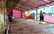 Xã biên giới ở Thanh Hóa dựng lán để sơ tán dân