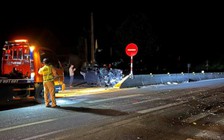 Hai bố con tử vong trong vụ tai nạn liên hoàn trên QL1A