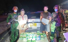 Quảng Trị: Bắt giữ 2 nghi phạm người Lào vận chuyển 17 kg ma túy đá