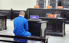 Vừa đi làm 2 ngày, tài xế xe ôm đã gây án mạng vì chuyện giành khách