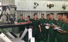 Một trường quân đội đặt điểm chuẩn C00 và A00 chênh đến 3,5 điểm