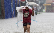 Bão Comay áp sát Philippines