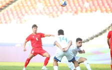 Văn Trường thừa nhận U.23 Việt Nam thiếu cây săn bàn thực thụ, thầy Kim có hành động đặc biệt