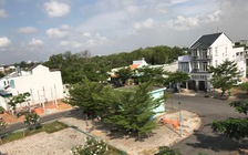 Đất nền sốt nóng cục bộ tại một số địa phương