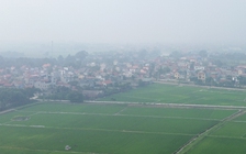 Vùng quê Hà Nội mịt mù trong ngày đứng đầu thế giới về ô nhiễm không khí