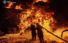 Chiến sự Ukraine ngày 1.228: Tình hình phức tạp, ông Trump dọa cấm vận Nga