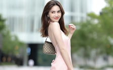Trang phục màu hồng rực rỡ cho nàng thêm tự tin xuống phố