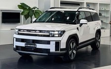 Bộ đôi SUV 7 chỗ 'xịn' nhất của Hyundai tại Việt Nam giảm giá cả trăm triệu