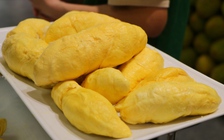 Buffet sầu riêng 'độc lạ' ở TP.HCM: Gần 2 tấn hết sạch, ngừng nhận khách sớm