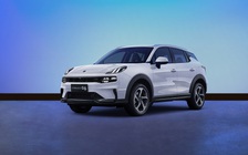 'Ế' vì định giá cao, xe Trung Quốc Lynk & Co 06 thêm bản cắt trang bị