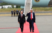 Hai ông Trump - Putin họp thượng đỉnh sau màn chào đón thảm đỏ ở Alaska